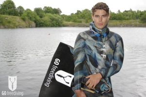 Carl Atkinson wearing Elios Freediving Competition suit at Vobster Quay with Go Freediving Monofin, neck weight, fluid goggles and nose clip 2