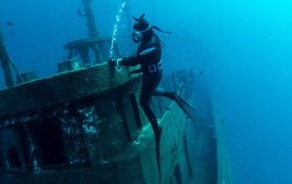 freediving in Tenerife - wrecks